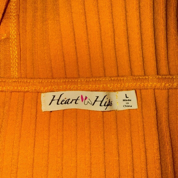 Heart Hips Yellow Button-Down Ribbed Top - Picture 6 of 7